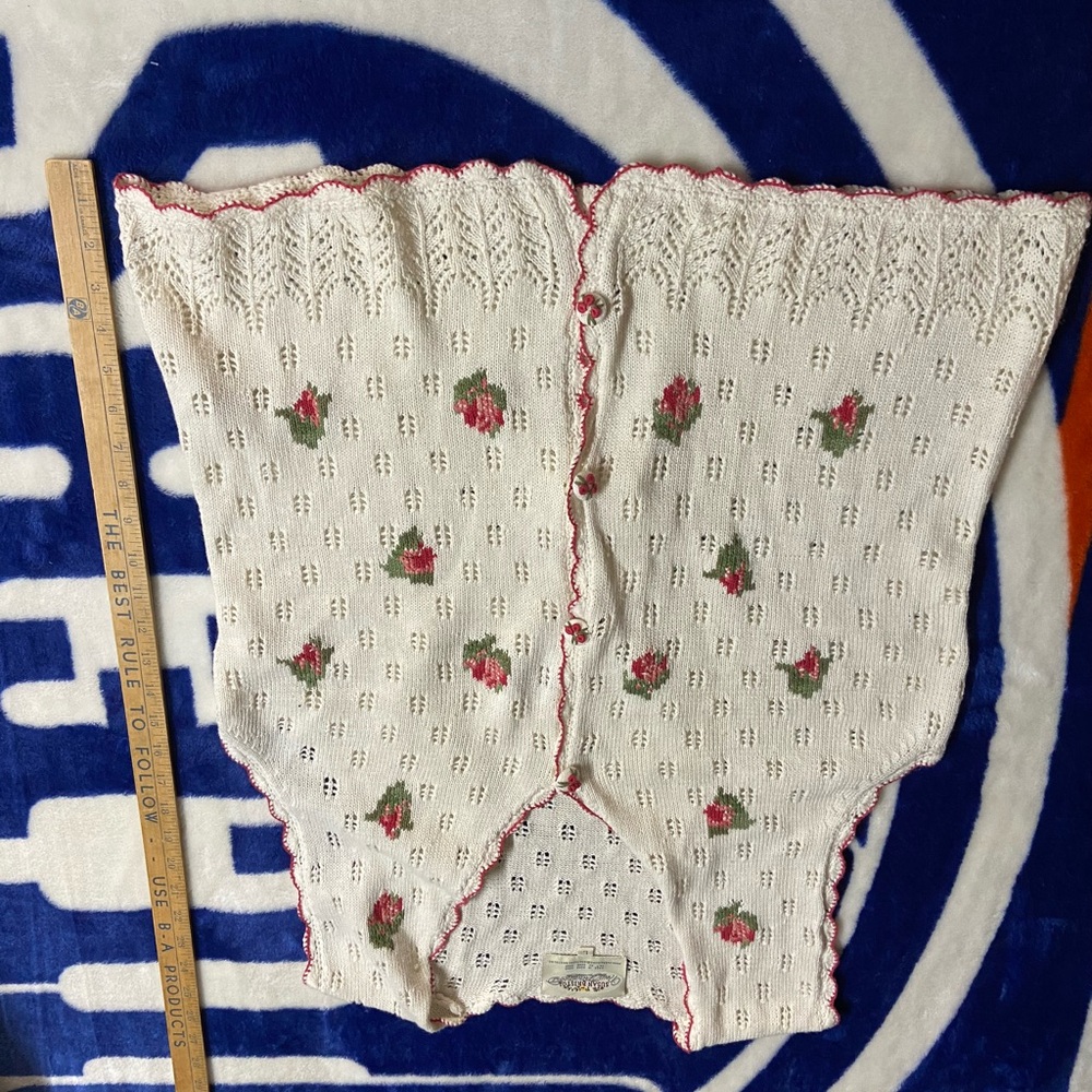 Vintage Knit Floral Vest